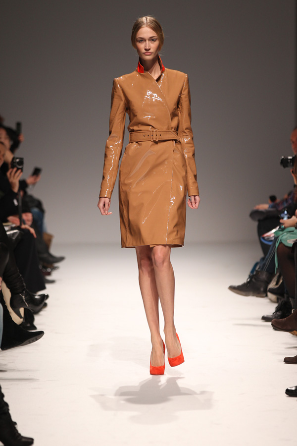 Martin Grant - AUTUMN WINTER 2011-12 - 8